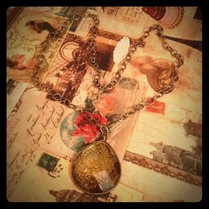 VINTAGE CROME SILVER NECKLACE