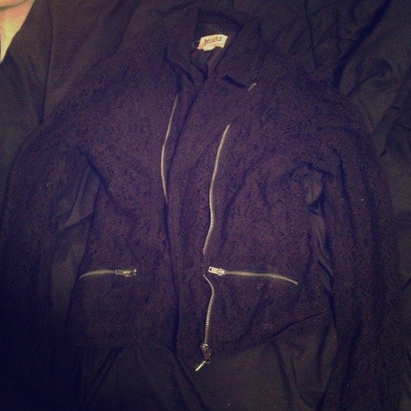 🚫On Hold🚫 Black lace jacket!