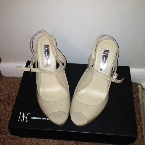 Nude pumps ankle strap.