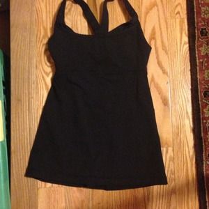 Lululemon black top