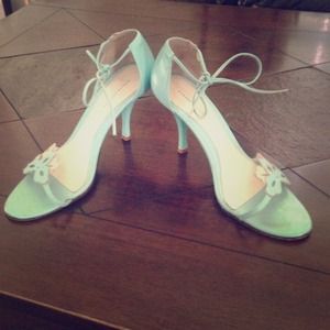 Banana Republic Heels 👠