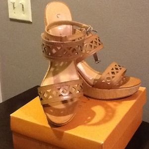 Never worn.....REDUCED