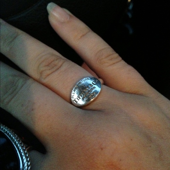 💋HOLD💋for @BCounts💠TIFFANY & Co💠 .925 sz6 RING