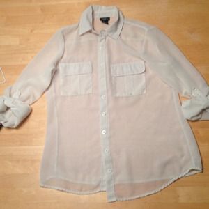 Rue21 Sheer Button Up! 😊
