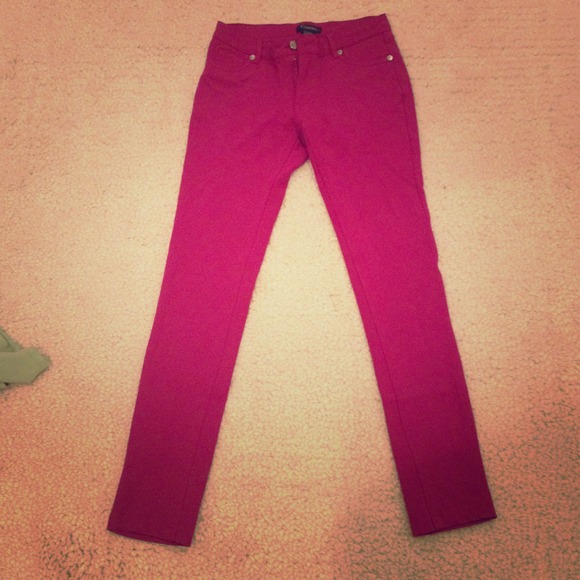 Magenta Skinny Jeggings