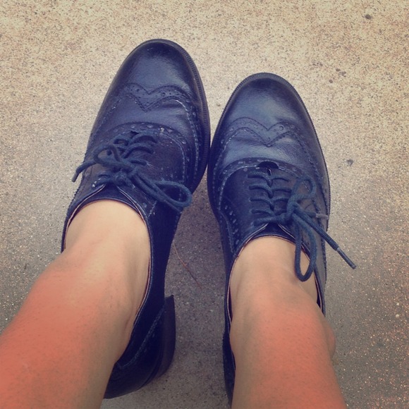 SOLD 🚫 Steve Madden Sofie Oxfords