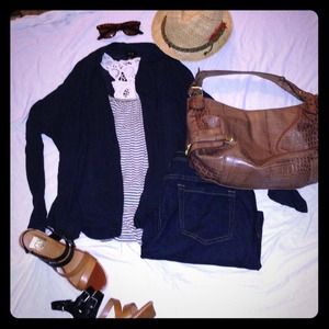 Slouchy lightweight sweater from H&M