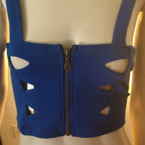 Sexy Royal Blue crop top - Picture 4 of 4