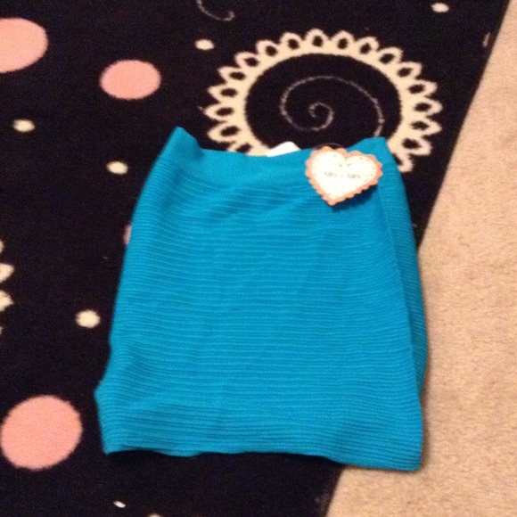 Blue pencil skirt