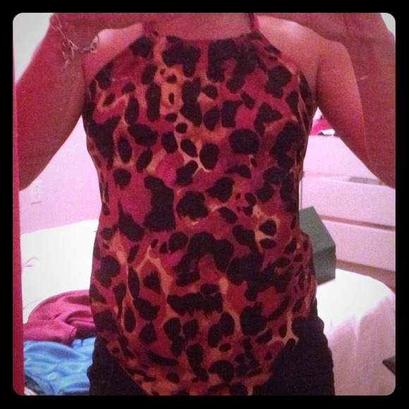 Cute pink reversible top