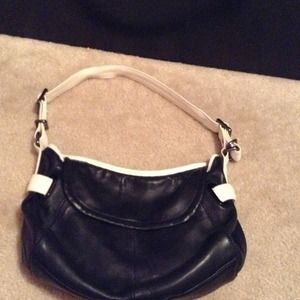 Kenneth Cole purse