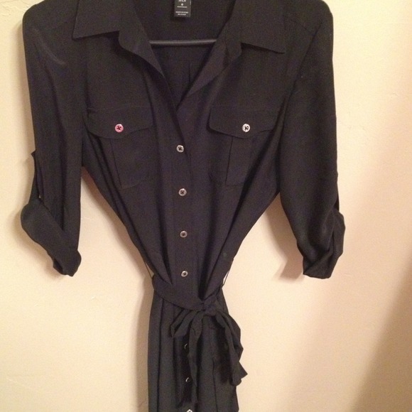 Black cargo shirt dress