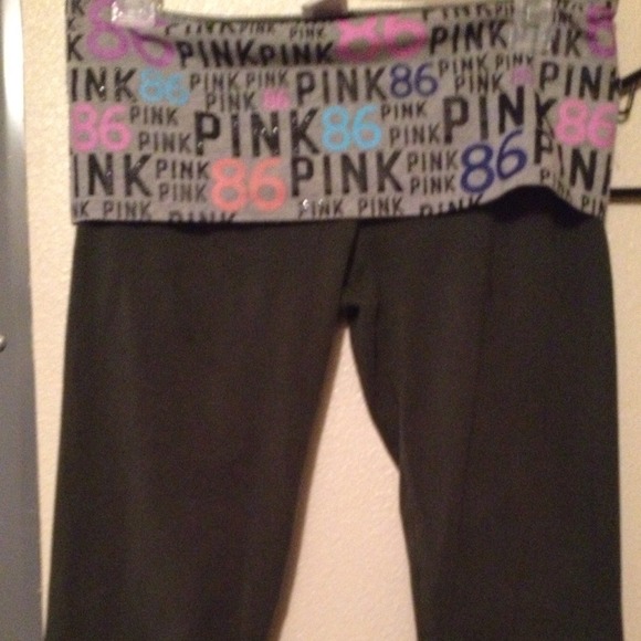 ❌traded ❌bling vs cropped yogas