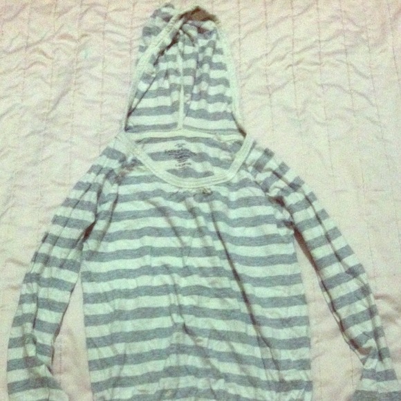 grey/white striped long sleeved top. - Picture 1 of 2