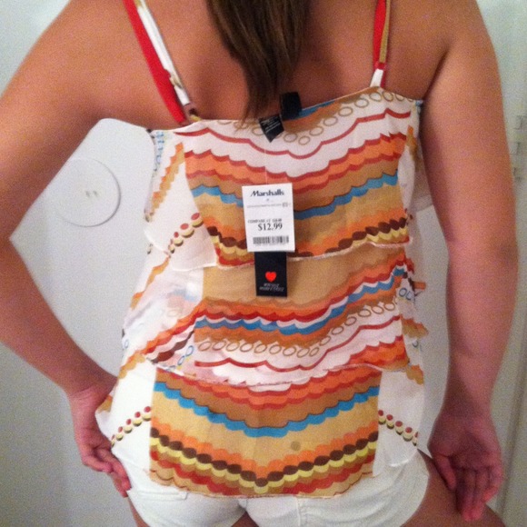 Colorful Ruffled Summer Top - Picture 2 of 2