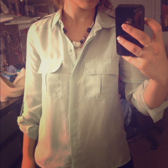 Mint button up shirt 💃reserved for @kaisermama