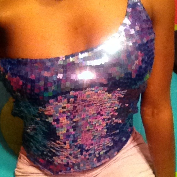 💥Reduced💥 Blue/Purple Sequin top