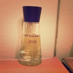 Burberry lady perfume