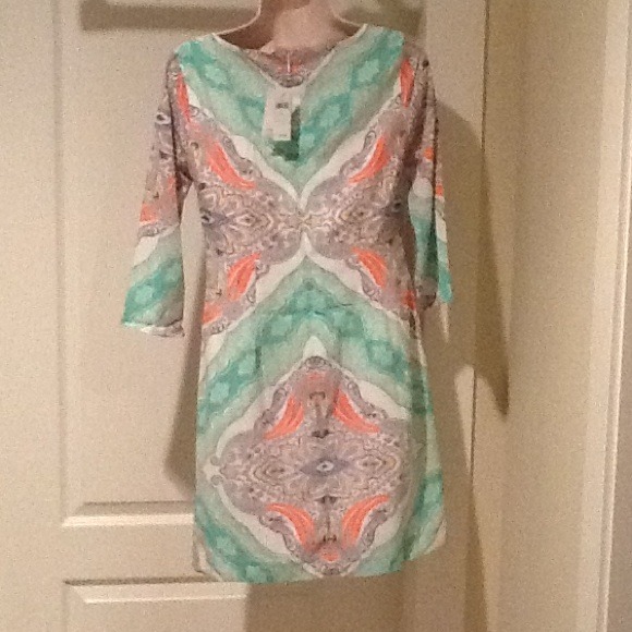 ️🎉HP 🎉Fabulous print dress - Picture 3 of 4