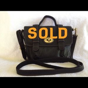 ==SOLD== NWOT Fossil Black Leather Crossbody Bag
