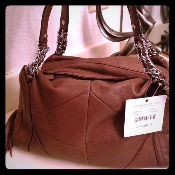 ⭐Sold in BUNDLE⭐⭐🔴NWT B Makowsky Leather Bag