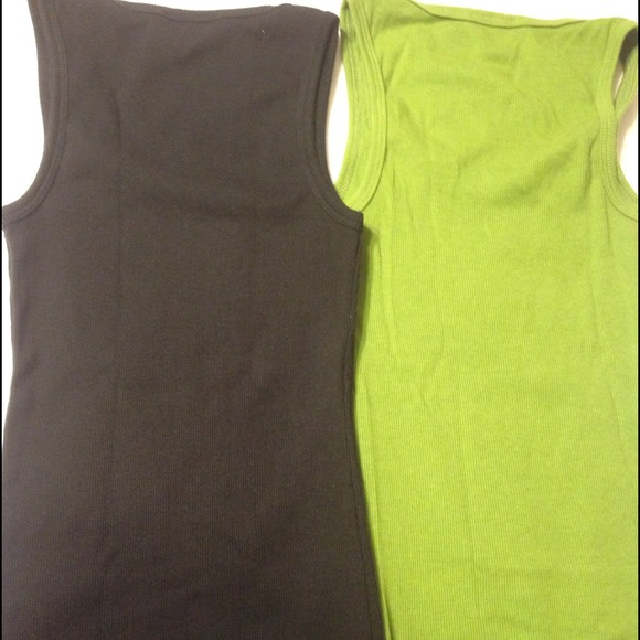 🚫🚫🚫Bebe tank tops SOLD🚫🚫🚫 - Picture 3 of 3