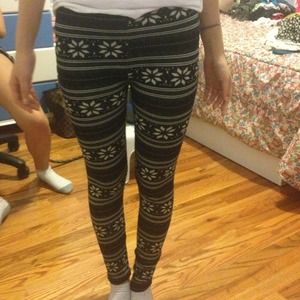 Black and white leggings