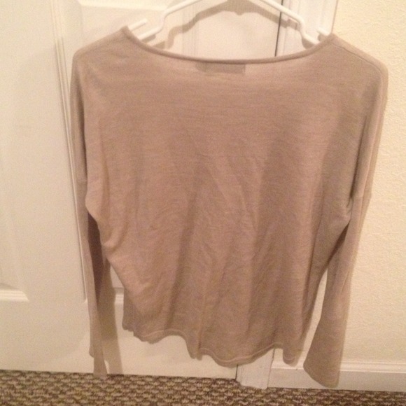 ❌SOLD Tan Sweater - Picture 2 of 4