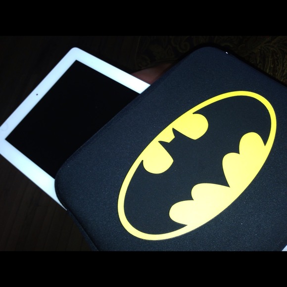 Batman IPad case. Soft,has zipper