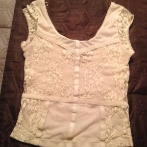 💢💢SOLD💢💢Stretch lace top