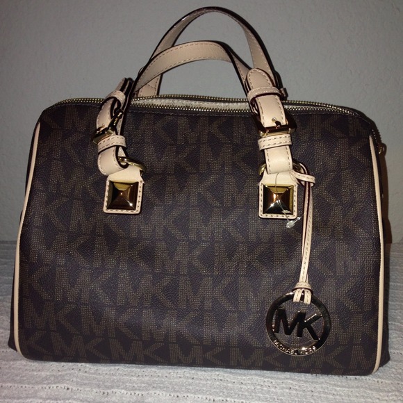 💗🌸Sold to Kbella936🌸💗Michael Kors Grayson - Picture 1 of 3