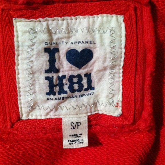 🎀sold🎀 Vs LOVE PINK campus workout shorts - Picture 3 of 4