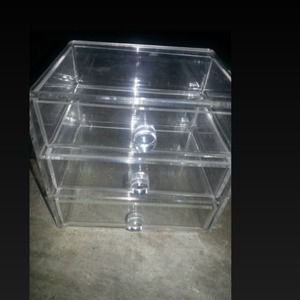 ((Reserved for loovve)))Acrylic makeup storage box