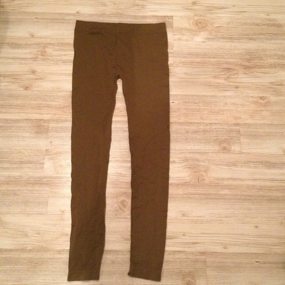 Green tights! - Picture 1 of 1