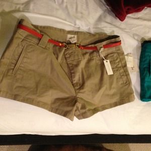 Khaki Forever 21 Shorts Size 31!!