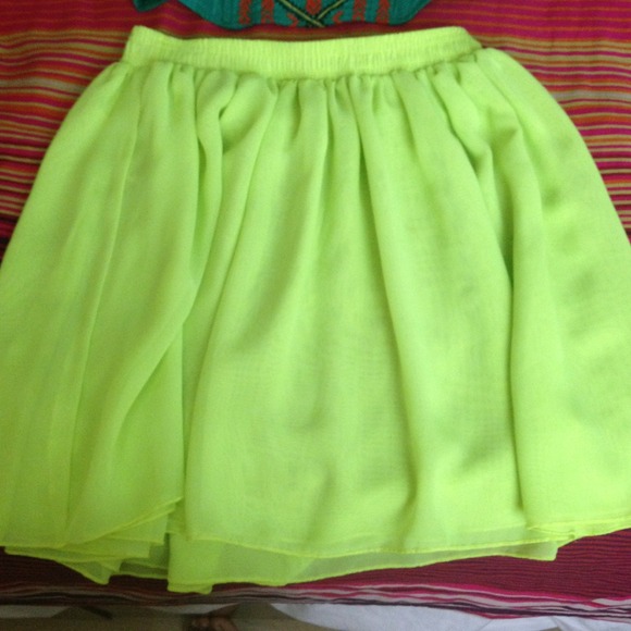 American apparel skirt - Picture 2 of 3