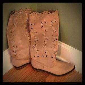 Reserved for Lulumaxwell : Lucky Brand boots