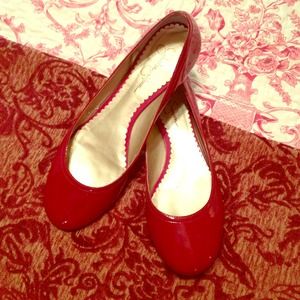 Jessica Simpson RED Flats Size 9.5