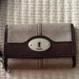 iPhone 4,4S wallet case. NWOT