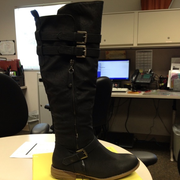 Black riding boots NEW!