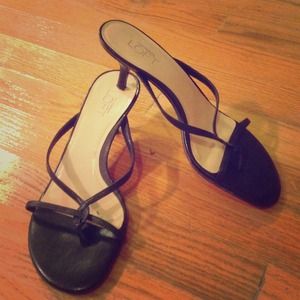 Reduced! LOFT strappy black sandals w/ kitten heel