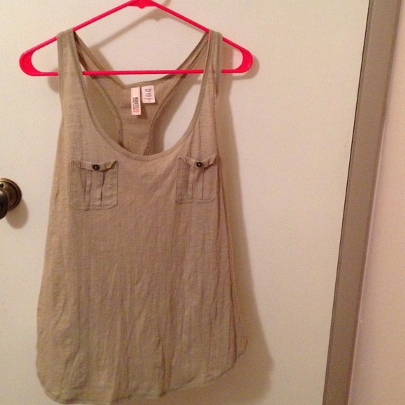 Green oversized tank