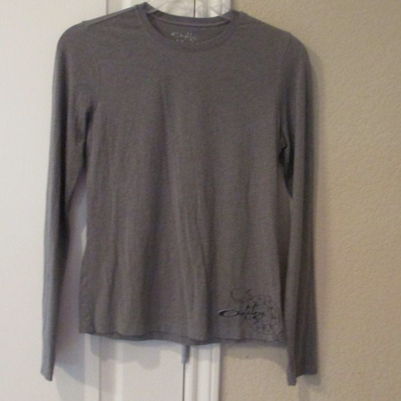 Oakley long sleeved shirt