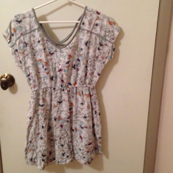 Adorable "bird" dress