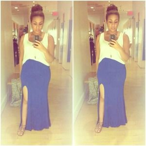 High slit maxi skirt