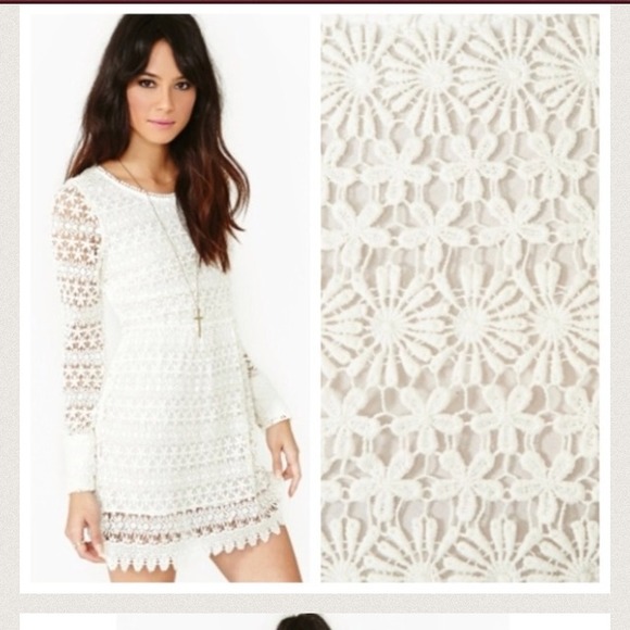 Nasty Gal Lace Dress 🎀🎀 Reserved 🎀🎀