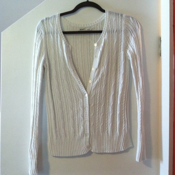 Old Navy White Cable-Knit Sweater