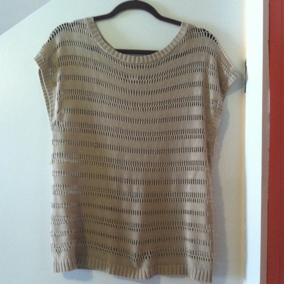 Casual Nude Open Knit Sweater (Vintage Collection)