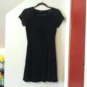 Forever 21 Black Dress