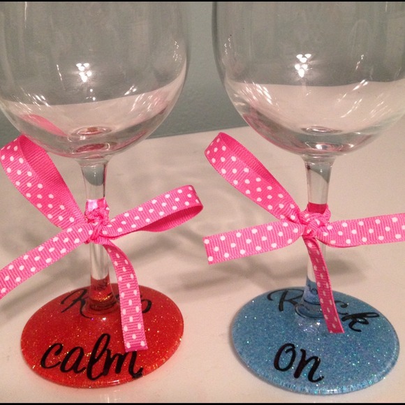 Keep Calm glitter wine glasses with bows